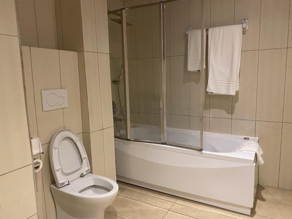 Hotel Franco Yaoundé Екстериор снимка