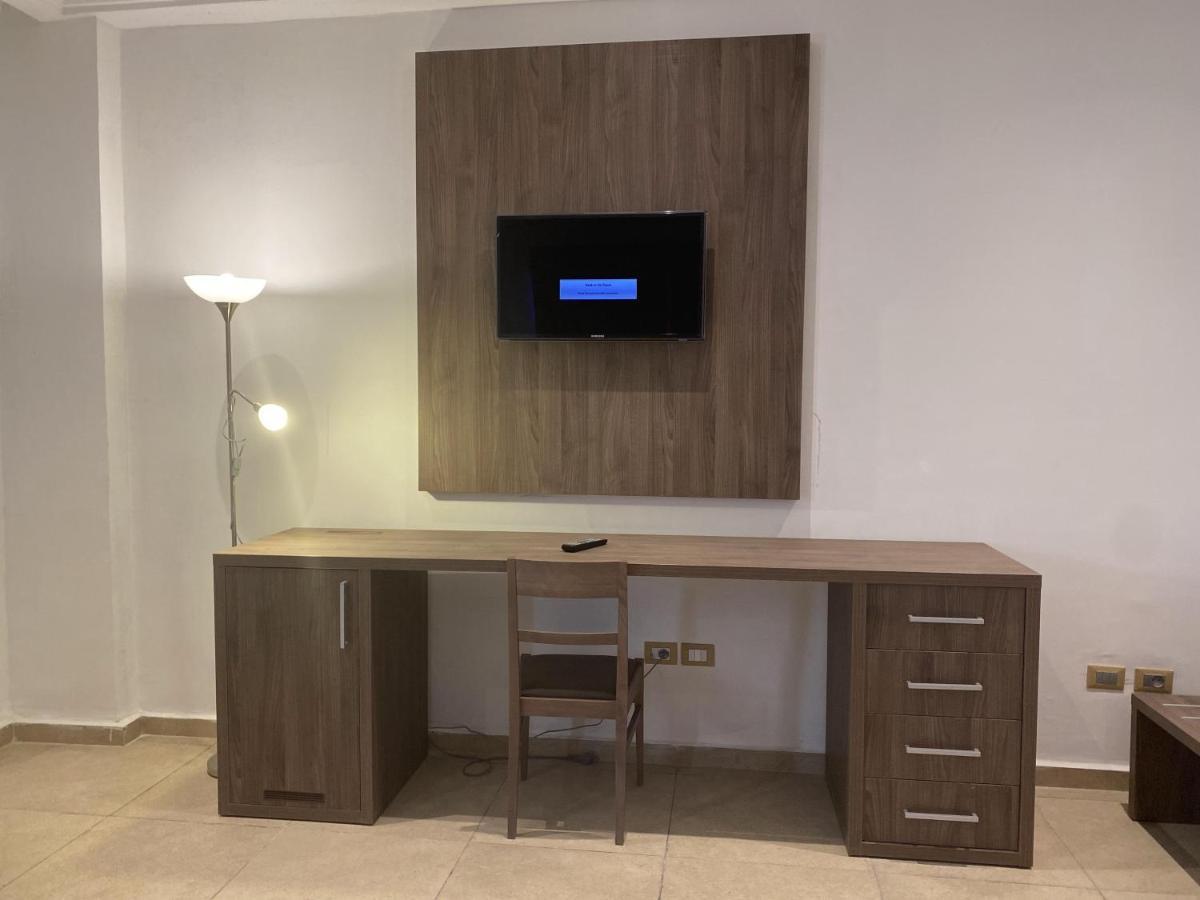 Hotel Franco Yaoundé Екстериор снимка