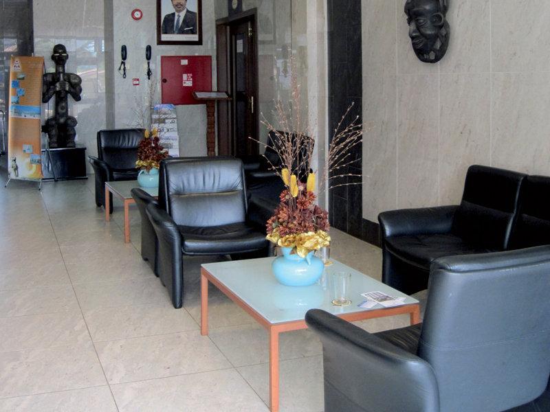 Hotel Franco Yaoundé Екстериор снимка