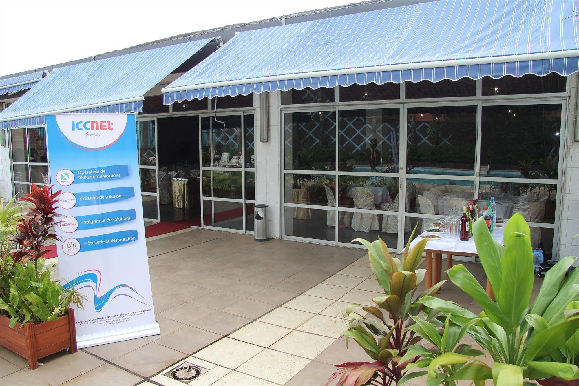 Hotel Franco Yaoundé Екстериор снимка